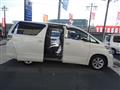 2009 Toyota Vellfire