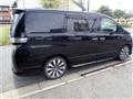 2010 Toyota Vellfire