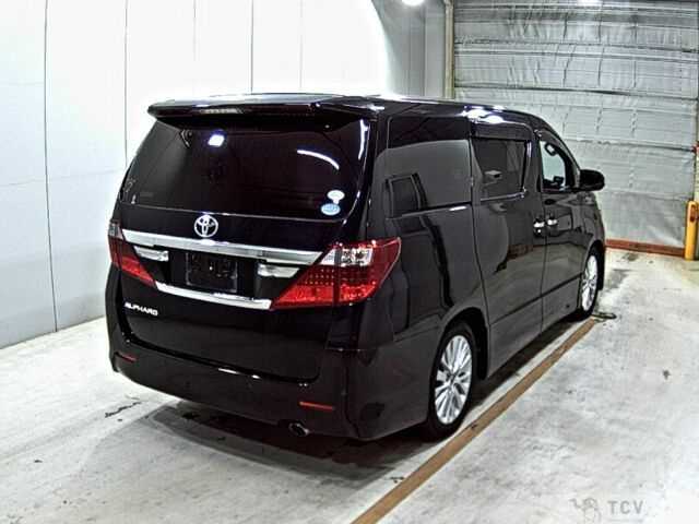 2011 Toyota Alphard