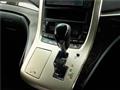 2010 Toyota Vellfire