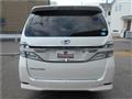 2012 Toyota Vellfire