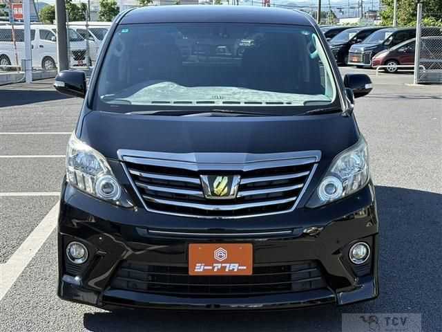 2013 Toyota Alphard
