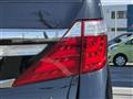2013 Toyota Alphard
