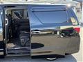 2013 Toyota Alphard