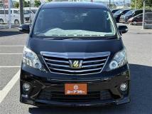 2013 Toyota Alphard