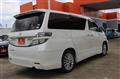 2012 Toyota Vellfire