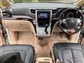 2012 Toyota Vellfire