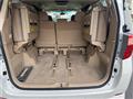2014 Toyota Alphard