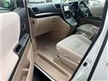 2014 Toyota Alphard