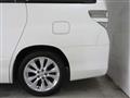 2010 Toyota Vellfire