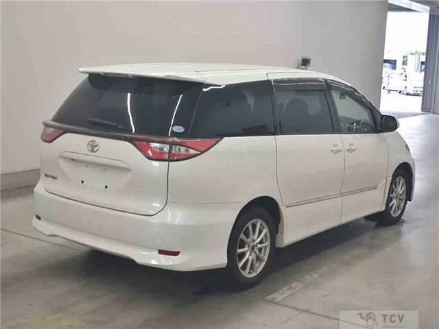 2017 Toyota Estima