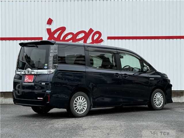 2014 Toyota Voxy