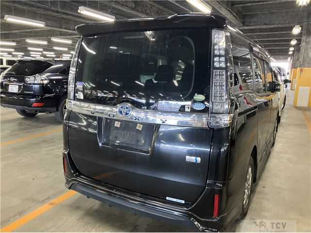 2015 Toyota Voxy