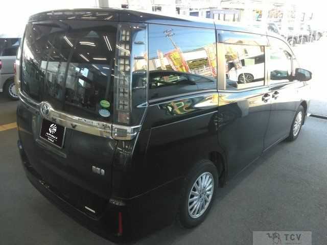 2014 Toyota Voxy