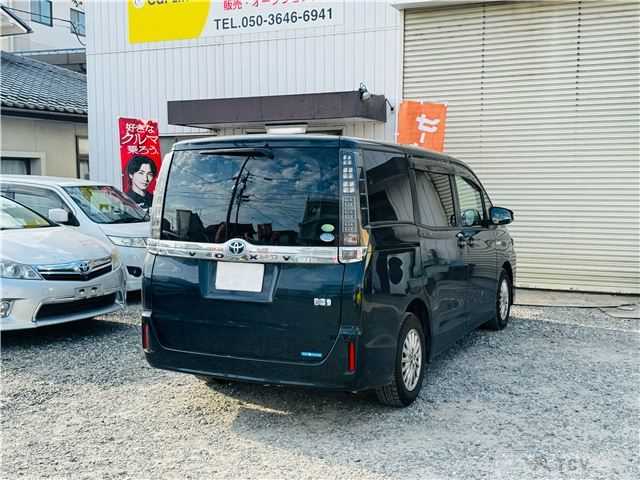 2014 Toyota Voxy