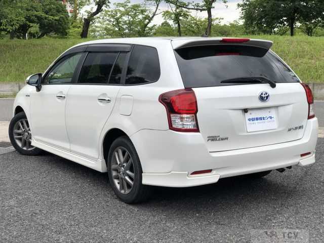 2013 Toyota Corolla Fielder