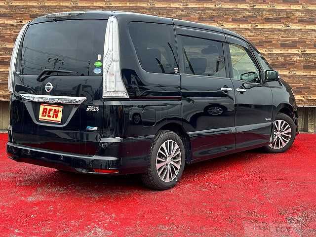 2015 Nissan Serena