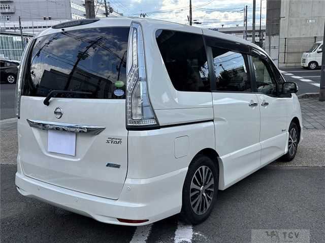 2015 Nissan Serena