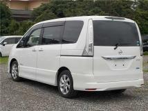 2012 Nissan Serena