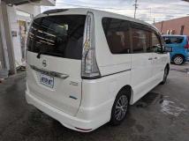 2015 Nissan Serena