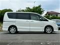 2013 Nissan Serena