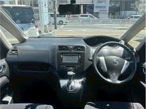 2013 Nissan Serena