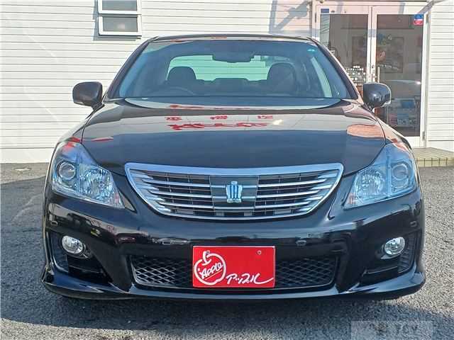 2009 Toyota Crown Hybrid