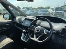 2017 Nissan Serena