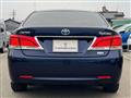 2013 Toyota Crown Royal Series