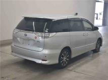 2014 Toyota Estima Hybrid