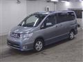 2009 Nissan Serena