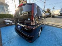 2009 Nissan Serena
