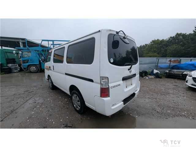 2010 Nissan Caravan