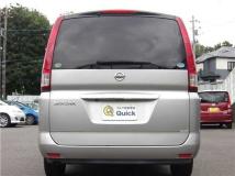 2005 Nissan Serena