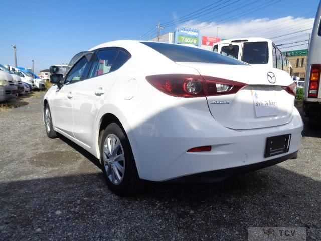 2015 Mazda Axela