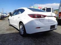 2015 Mazda Axela