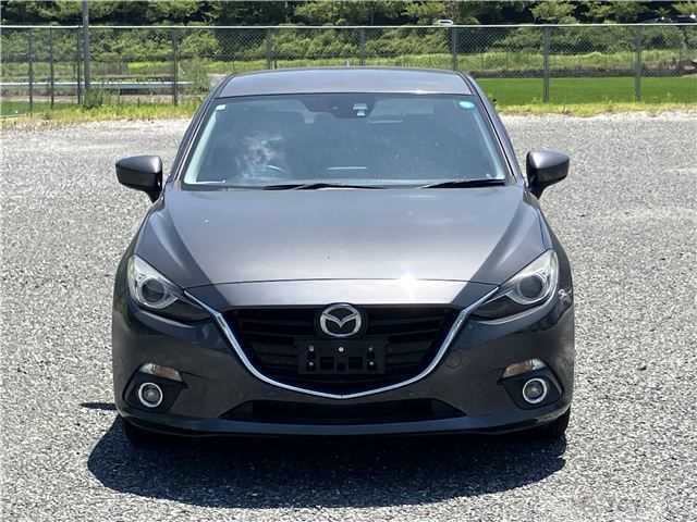 2015 Mazda Axela Sport