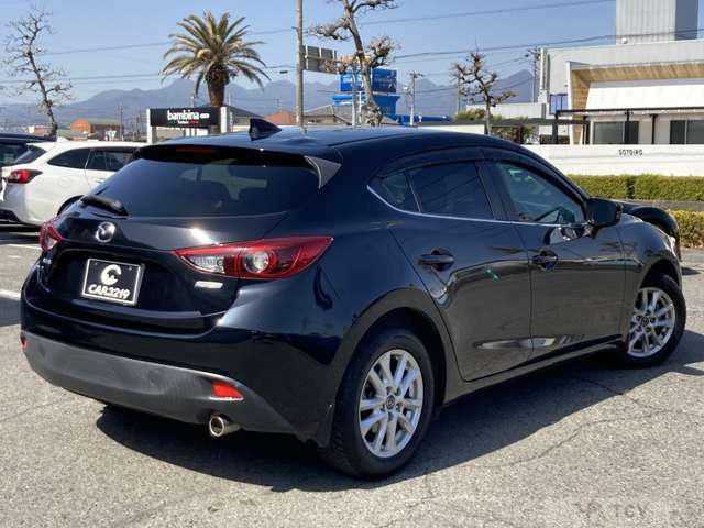 2016 Mazda Axela Sport