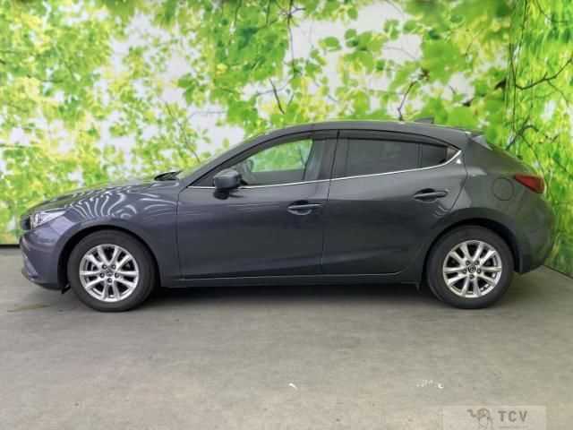 2014 Mazda Axela Sport