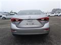 2015 Mazda Axela