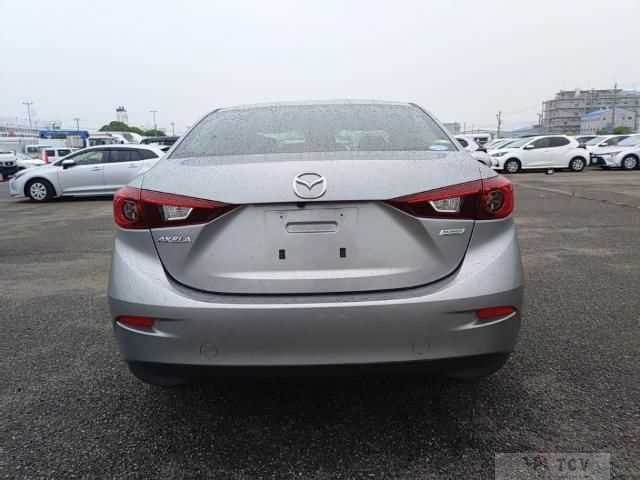2015 Mazda Axela