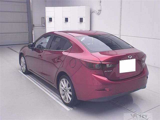 2018 Mazda Axela