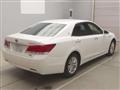 2014 Toyota Crown Hybrid