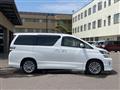 2013 Toyota Vellfire