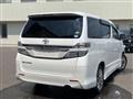 2013 Toyota Vellfire