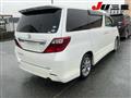 2011 Toyota Alphard