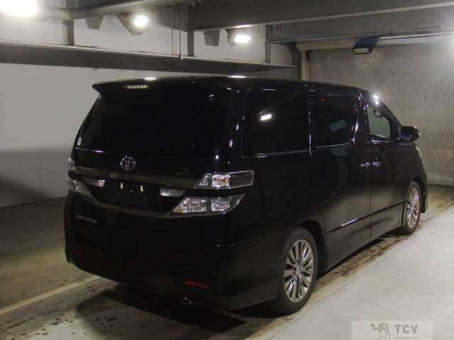 2013 Toyota Vellfire