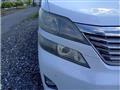 2011 Toyota Vellfire