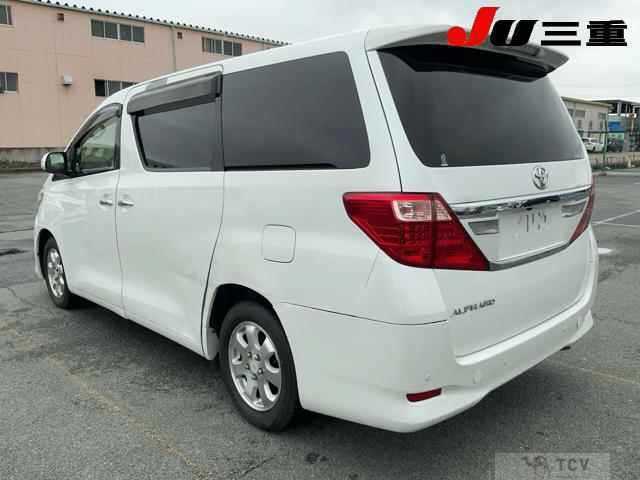 2013 Toyota Alphard