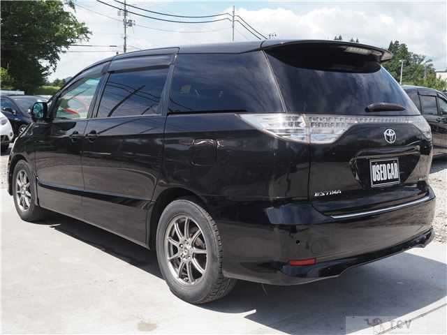 2007 Toyota Estima